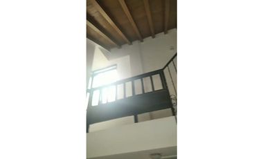 SE VENDE O PERMUTA PENT HOUSE EN EL CENTRO CERCA HOSPITAL SAN JORGE