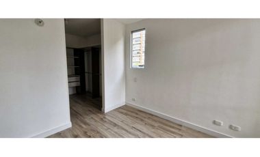 Bello Apartamento para Venta en Chía