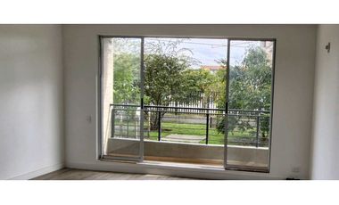 Bello Apartamento para Venta en Chía