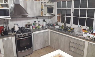 Casa en venta en Ezpeleta Oeste