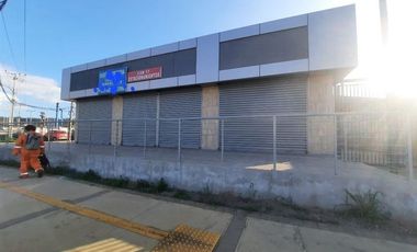 Local Comercial en Arriendo en frente a enap