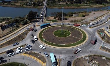 Local Comercial en Arriendo en frente a enap