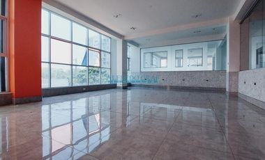 Locales Comerciales Alquiler AV. Javier Prado Oeste  - MAGDALENA DEL MAR