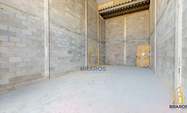 Local comercial en venta en Santa Clara por UACH norte