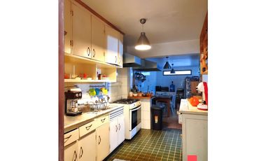 Prov., Barrio Las Flores Amapolas / El Vergel / con parquet