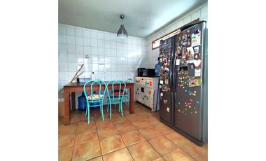 Prov., Barrio Las Flores Amapolas / El Vergel / con parquet