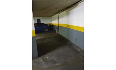 Buen Estacionamiento Metro P. de Valdivia