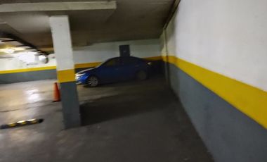 Buen Estacionamiento Metro P. de Valdivia