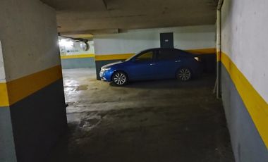 Buen Estacionamiento Metro P. de Valdivia