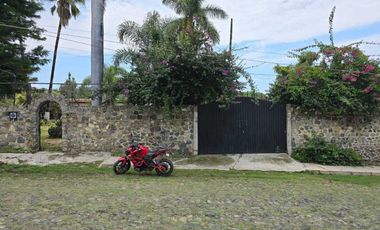 APROVECHA GRAN OPORTUNIDAD CASA EN VENTA EN CHAPALA  IDEAL PARA REMODELAR