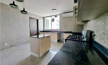 Apartamento en venta Ph Allure at the Park- Bella Vista (AB)
