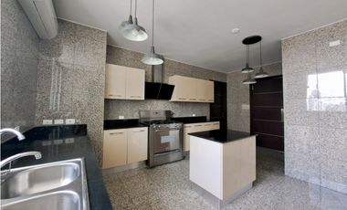 Apartamento en venta Ph Allure at the Park- Bella Vista (AB)