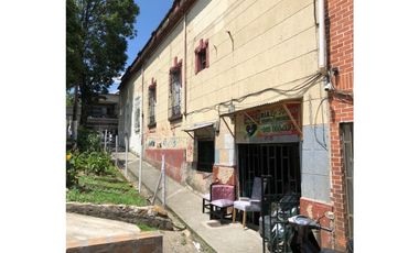 CASA LOTE EN VENTA MEDELLN MANRIQUE CENTRAL