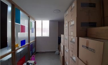 Venta de bodega, edificio y oficina en Prado Centro, Medellín