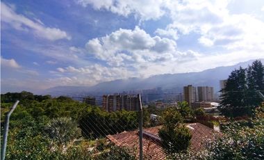 Casa en Arriendo en Envigado sector Antillas