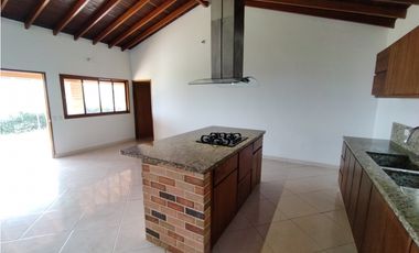 Casa en Arriendo en Envigado sector Antillas