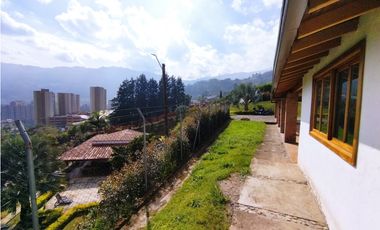 Casa en Arriendo en Envigado sector Antillas