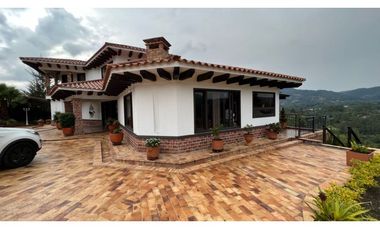 Venta Casa campestre en El Retiro
