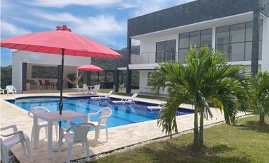 Casa finca Moderna en san Jeronimo