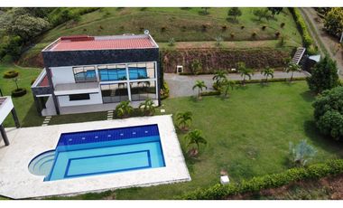Casa finca Moderna en san Jeronimo