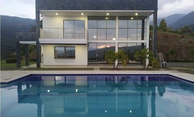 Casa finca Moderna en san Jeronimo