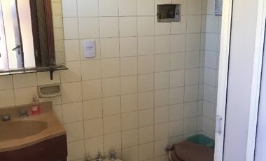 Casa PH en venta en Ezpeleta Este