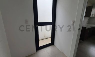 Venta Casa Moderna de Estreno en Urb. La Costa Samborondón