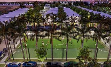 Venta Casa Moderna de Estreno en Urb. La Costa Samborondón