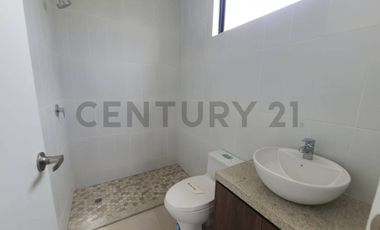 Venta Casa Moderna de Estreno en Urb. La Costa Samborondón