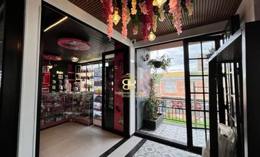 SE ARRIENDAN LOCALES COMERCIALES EN CHIA