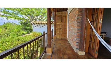 Vendo Casa Barichara Sector Santa Barbara Colonial Moderna