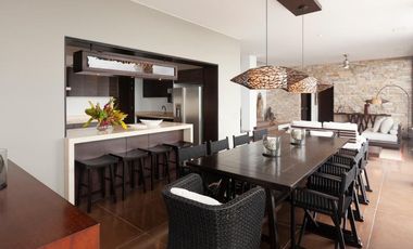 EN VENTA: Casa de Lujo en Casa Blanca Same-Esmeraldas