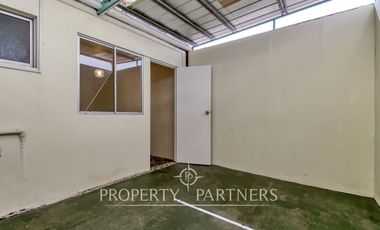 Venta de Casa para uso comercial a pasos de Avenida Brasil