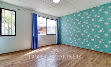 Venta de Casa para uso comercial a pasos de Avenida Brasil