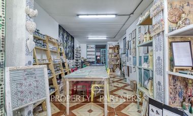 Venta de Casa para uso comercial a pasos de Avenida Brasil