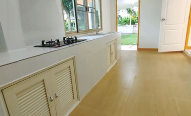 3 Bedroom House for sale at Chok Varee Home