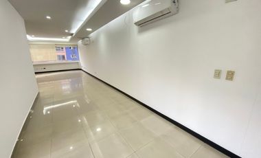 OFICINA EN ARRIENDO UBICADA EN EL POBLADO SECTOR AGUACATALA