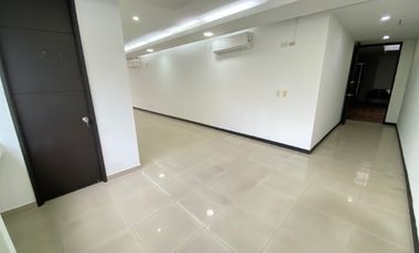 OFICINA EN ARRIENDO UBICADA EN EL POBLADO SECTOR AGUACATALA