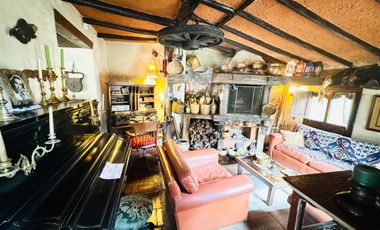 Vendo espectacular casa colonial en prestigioso conjunto cerrado, La Calera