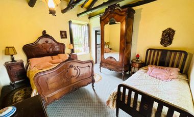 Vendo espectacular casa colonial en prestigioso conjunto cerrado, La Calera