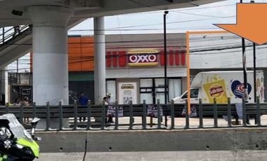 Local comercial en Renta sobre la Autopista México - Toluca; Cuajimalpa
