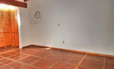 Casa y Bungalow en Venta en Lomas de Cocoyoc; Morelos