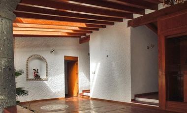 Casa y Bungalow en Venta en Lomas de Cocoyoc; Morelos