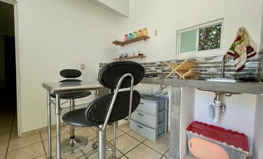 Casa y Bungalow en Venta en Lomas de Cocoyoc; Morelos