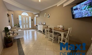 Impecable casa en Los Cedros, Z/Factory Quilmes