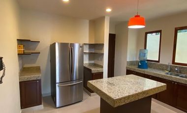 Bonita casa en venta en Villa Nautilus dentro de  Aldea Zamá, Tulum, Qroo.