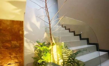 CASA EN VENTA EN PASEO DEL PARQUE TRES MARIAS, MORELIA