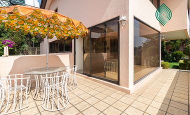 CASA CON JARDIN EN BOSQUES DE LAS LOMAS VENTA O RENTA