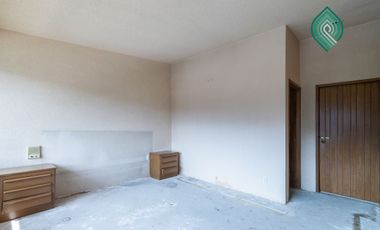 CASA CON JARDIN EN BOSQUES DE LAS LOMAS VENTA O RENTA