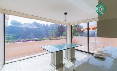 CASA CON JARDIN EN BOSQUES DE LAS LOMAS VENTA O RENTA